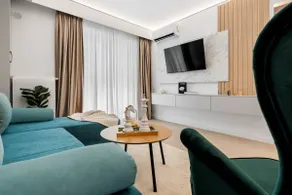 Sia North Green - Image 2