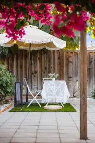 SWEET HOME | 3 bedroom w/ fully fenced backyard - Image 4