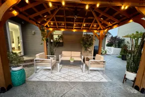 Family-Friendly 5BR Home w/ Games & Massage Chair - Image 2