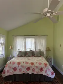 Private cabin in wine country - Image 3