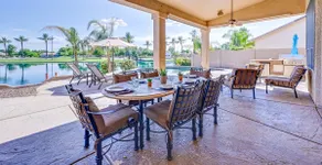 ★ Haus am See in der wunderschönen Ocotillo Golf Community ★ Pool ★ BBQ ★ Radfahren ★ - Image 3