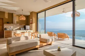 Lovina villa, private pool and ocean view - Image 2
