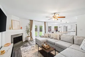 Central Frisco 4BR 8Bed Quiet Villa w/ Pool & Game - Image 2