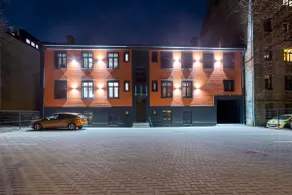 Cozy Designer Flat - Free Parking & Sauna - Image 5