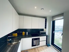 City Sky View Apartment - Image 5