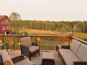 Renovated Catskills Farmhouse•Wood-Fired Hot Tub - Image 4