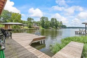 Dockside Dream on Lake Sinclair – Swimming Dock - Image 4