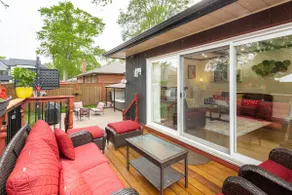 Cottage Style House with Hot Tub - Image 5