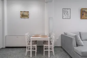 Modern apartment in Koukaki - Image 4