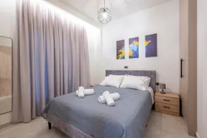 Corner Apartment - Image 2