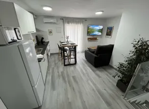 El Savio Upper Floor Apartment - Image 4