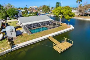 The Salty Pineapple! CANAL Oasis w/ POOL – 4BR! - Image 2