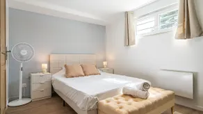 Modern and functional studio - Image 3