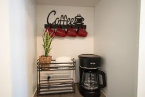 Little Nest | 2 mi to Mayo Clinic, 2 bed w/Lg Yard - Image 4