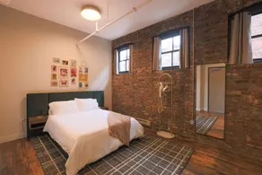 Ultimate Downtown Location - Image 2