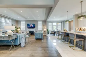 Everest Luxury In Oakville - Image 3