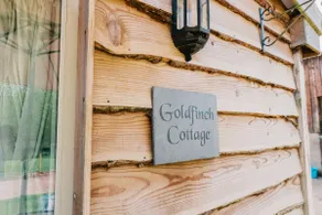 Elmbridge Farm Goldfinch Lodge - Image 2