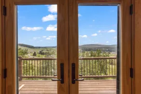 8BR Water View - Hot Tub 6 acres - Image 4
