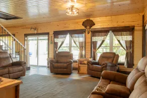 Large Private Home | Sleeps 20, Great for Groups - Image 2