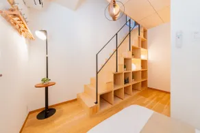2-minute walk from the subway! New room, loft space for children to enjoy, 7 beds, 2 baths, 3 toilets - Image 4