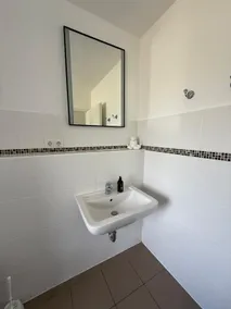 3 people apartment upscale furnishings - Image 3