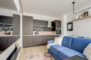 Splendid 1BDMApartment Near Shopping Mall & Metro - Image 4