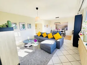 Chic Urban Stay 2BR with parking- BEL4 - Image 5