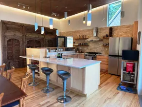 Modern Mountain Home · Big Views · EV · Love Dogs - Image 3