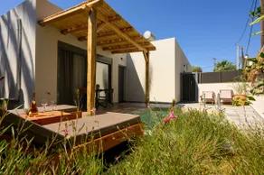 Tropical Suites With Private Plunge Pools - Image 3