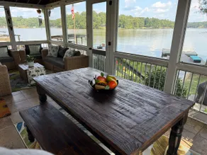 Regal's Cottage on the Lake - Image 3