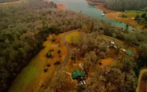 Minnies Mountain Lake House - Image 2