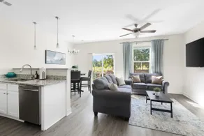 Family Retreat| Pet Friendly| King Bed| EV Charger - Image 2