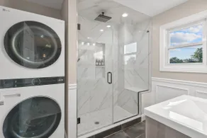2-Story Loft | Jacuzzi, Grill, Arcade, EWR 10 min! - Image 5