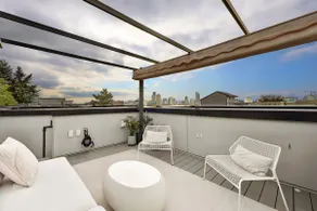 Walk to Everything! Capitol Hill Townhome w/ Views - Image 3