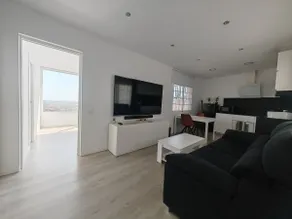 Sea view apartment (breakfast included) - Image 2