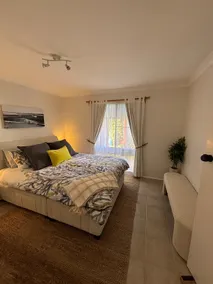 Grant Street Retreat - Image 2