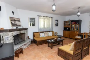 Stone Wood House - Image 4