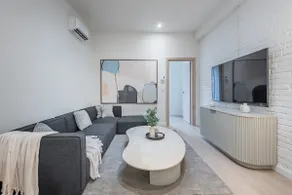 Downtown Core - Ultra Modern 1 Bedroom Apartment - Image 3
