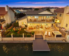 Family Lakefront Escape 4BR 3BA | No Cleaning Fee - Image 4