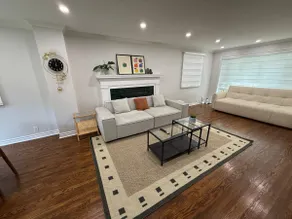 Spacious 4BR Home by Major Highway & Shopping Mall - Image 4