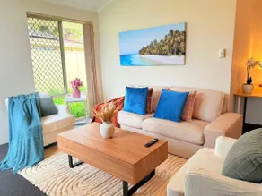 StayAU 4BR Family Retreat with Garden Near Perth - Image 4