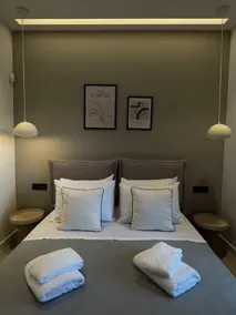 Marathon Coast-Seafront Luxury Apartments - Image 4