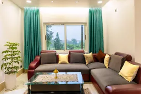 Pritika Mansion-3BR Entire Floor walk Flight/Train - Image 3