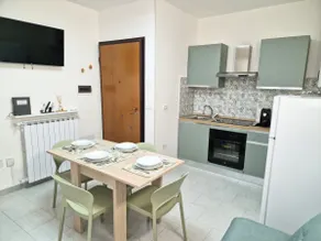 [GREEN LOFT In Downtown] Apartment with A/C, WiFi - Image 2