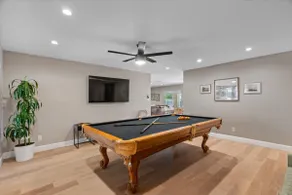 Summer Sale! Family/friendly pool & pool table - Image 4