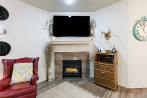 Desert Cowboy | Cozy Modern Escape | Close to Tech - Image 2