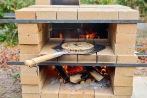 Private Sauna, BBQ & Pizza Oven in Secluded House - Image 5