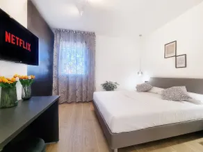 Venice 20 min - n3 Black Dyamond Luxury Apartment - Image 3
