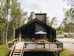 Modern Chalet | Access to 2 Lakes & Nature Trails - Image 2