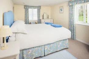 Charming Wye Valley Cottage with Garden & Parking - Image 2